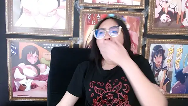 Arielle lov online show from March 17, 5:49 pm