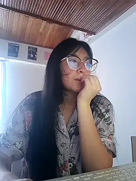 Arielle lov online show from October 26, 4:35 pm