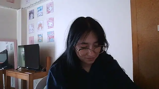 Arielle lov online show from November 7, 5:13 pm