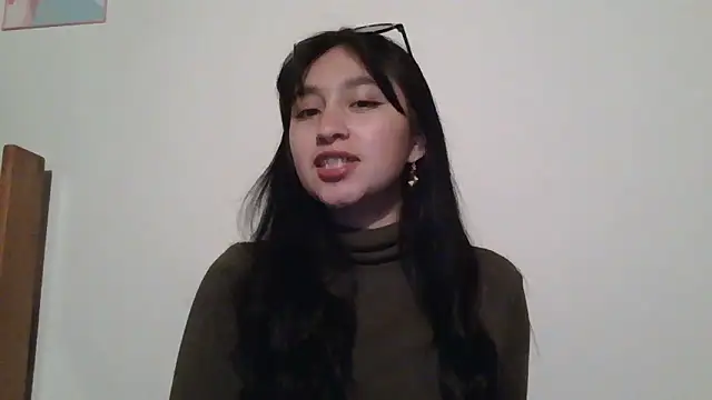 Arielle lov online show from February 4, 1:44 am