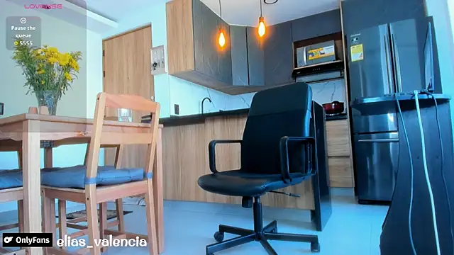 fitnolan online show from February 26, 2:49 pm