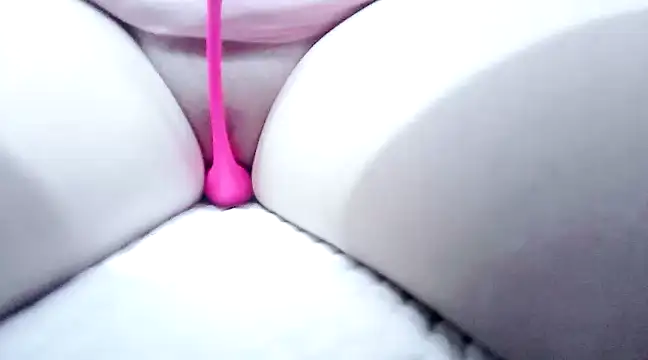 Snapshot of ZheartZ chatting on February 18, 6:47 pm ZheartZ online show from February 18, 6:47 pm