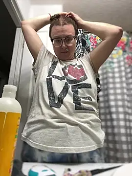 HTXBELLE online show from March 15, 12:11 pm