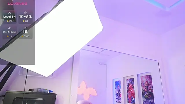 SaharaKramer online show from February 28, 10:28 pm