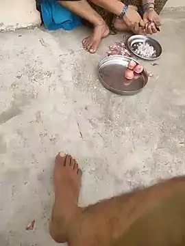 indian couple4 online show from July 3, 2:07 am