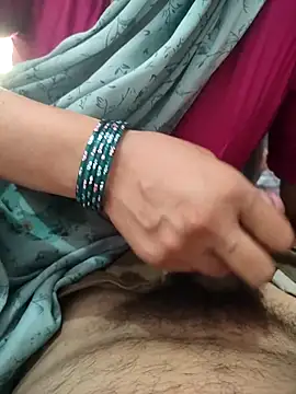 indian couple4 online show from July 4, 5:35 am