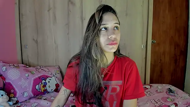 TANIA 06 online show from June 15, 1:13 pm