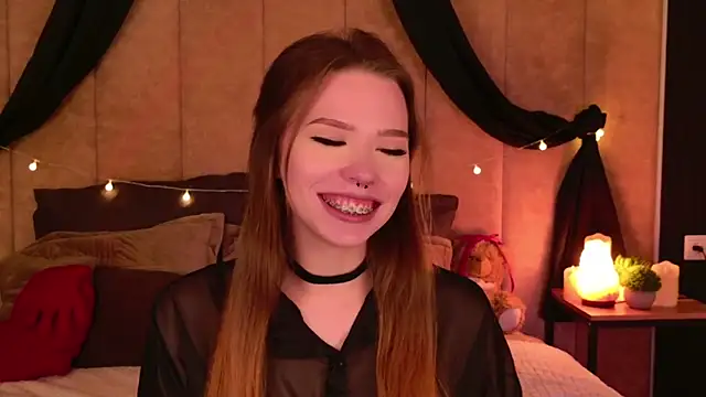 Sierra Fane online show from March 6, 7:43 pm