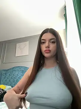 NaomiMulan online show from February 19, 12:55 pm