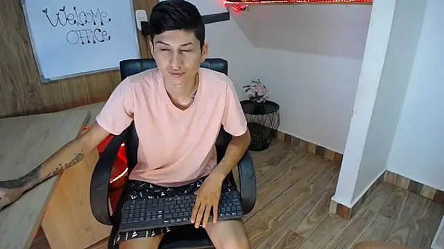 katty And alex online show from February 24, 9:20 pm