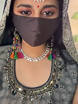 Dishasarmaa05 online show from March 3, 5:08 pm