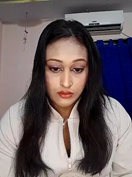 Snapshot of hotlovr chatting on March 1, 2:44 pm hotlovr online show from March 1, 2:44 pm