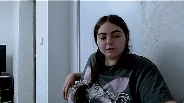 kitsune 8 online show from April 10, 6:07 am