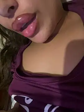 Sexlove1xo online show from July 18, 7:34 am