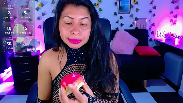 AbbyPrincessAGT online show from November 15, 6:15 pm