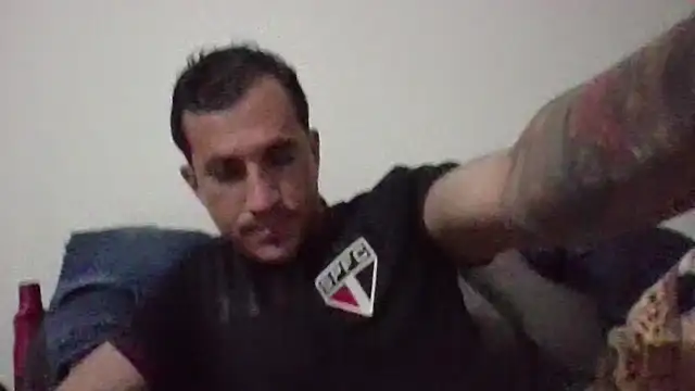 Snapshot of hekitor chatting on July 14, 2:38 am hekitor online show from July 14, 2:38 am