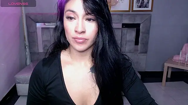 Isabella Collen v online show from October 8, 1:09 pm