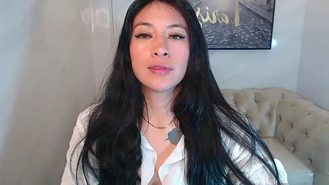 Isabella Collen v online show from May 23, 1:04 pm
