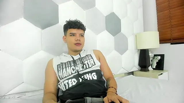 Axel Forte online show from March 25, 1:17 pm