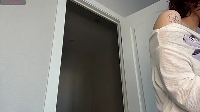 SibleyBurner online show from March 11, 4:18 am