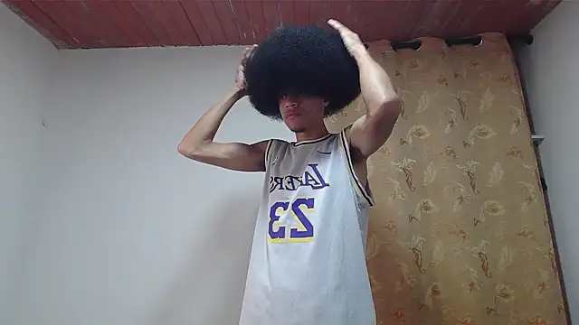 Smith Gael online show from December 15, 11:09 pm