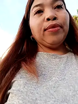 Sweet fatty18 online show from June 8, 9:37 pm