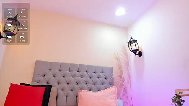 Maite Smith  online show from March 26, 2:00 pm