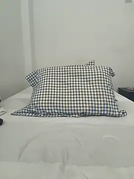 TattyHarrisquirtt online show from July 5, 12:12 pm