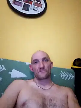 Machura online show from April 10, 5:39 pm