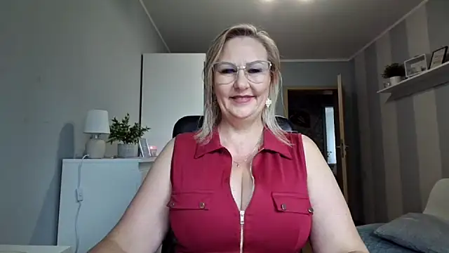 DianaLive online show from July 27, 6:20 am