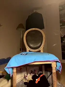 femboybandi online show from January 19, 4:49 am