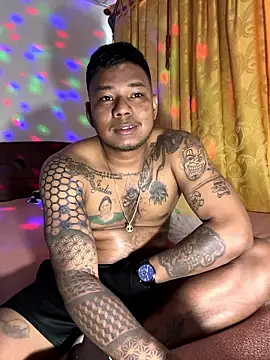 Snapshot of Saipuer31 chatting on January 18, 11:58 am Saipuer31 online show from January 18, 11:58 am