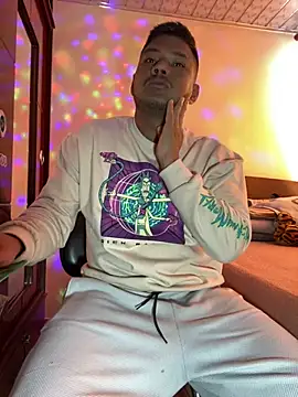 Snapshot of Saipuer31 chatting on February 2, 5:00 pm Saipuer31 online show from February 2, 5:00 pm