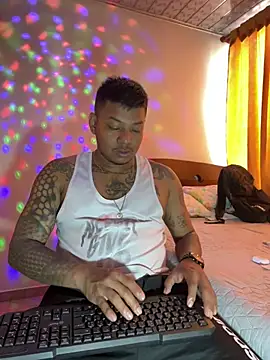 Snapshot of Saipuer31 chatting on February 7, 7:17 pm Saipuer31 online show from February 7, 7:17 pm