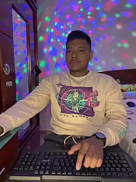 Snapshot of Saipuer31 chatting on February 20, 6:08 pm Saipuer31 online show from February 20, 6:08 pm