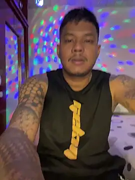 Snapshot of Saipuer31 chatting on February 21, 7:04 pm Saipuer31 online show from February 21, 7:04 pm