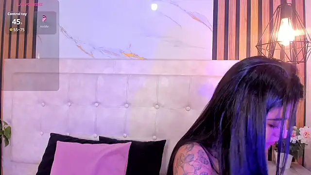 Madyson18 online show from March 20, 11:37 am