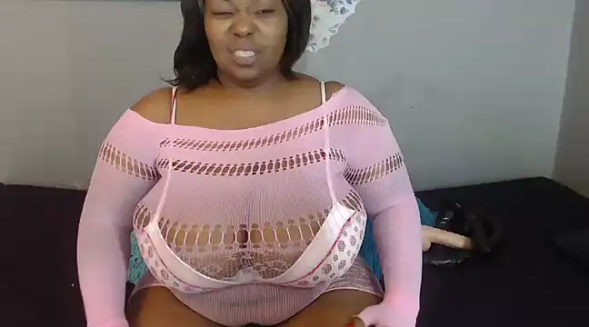 Lusty N Busty online show from March 18, 2:04 am