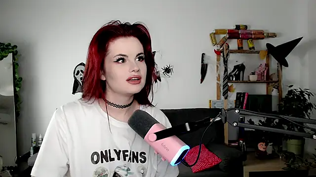 Della Ideal online show from October 21, 8:48 am