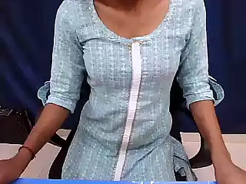 Reena600 online show from March 4, 12:55 pm