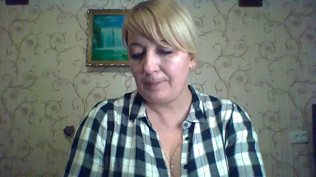ArielXLoveresss online show from March 8, 6:37 pm