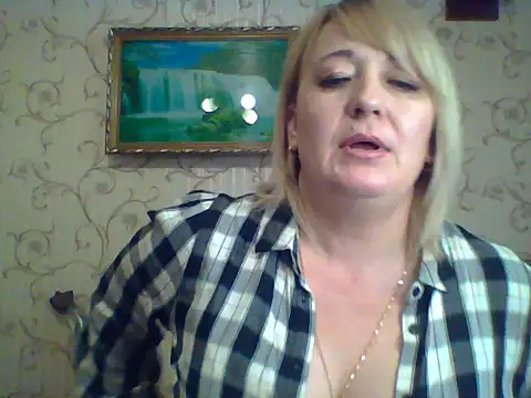 ArielXLoveresss online show from March 10, 12:15 pm