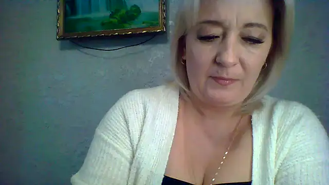 ArielXLoveresss online show from September 26, 9:02 am