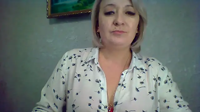 ArielXLoveresss online show from November 7, 7:41 am