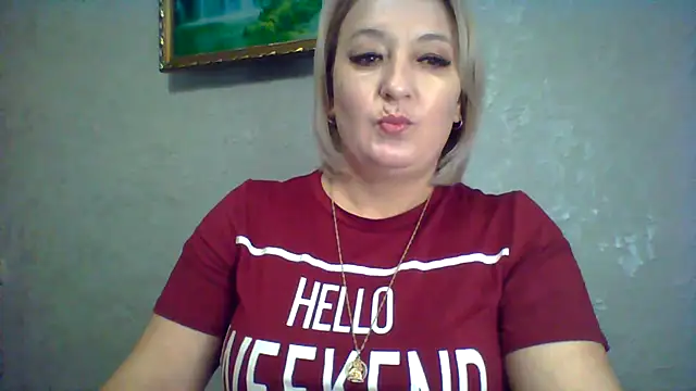 ArielXLoveresss online show from November 29, 8:06 am