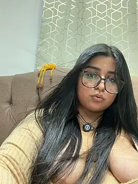 virginbrunette99 online show from July 19, 6:17 am