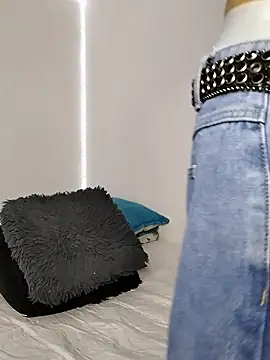 morenosiam online show from March 8, 5:22 am