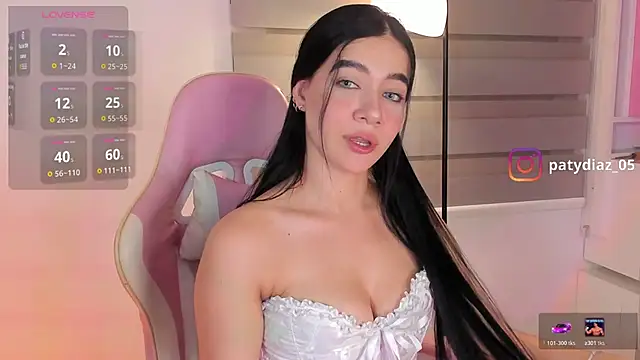 Snapshot of MiiaParker6972 chatting on May 19, 1:56 am MiiaParker6972 online show from May 19, 1:56 am