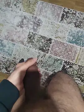 Snapshot of _SeMiHH_ chatting on March 14, 10:04 pm SeMiHH online show from March 14, 10:04 pm