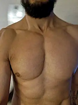 juniortche1313 online show from March 26, 10:48 pm